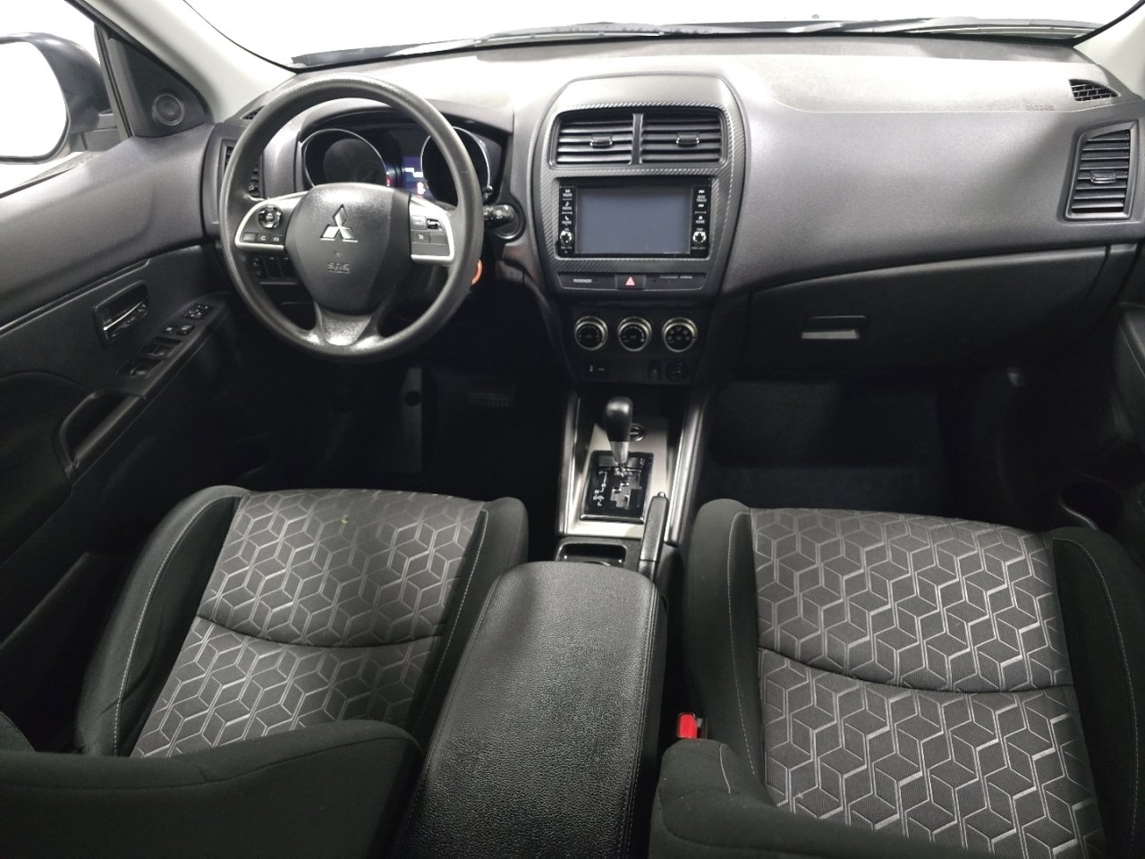 Used 2024 Mitsubishi Outlander Sport AWD image 23