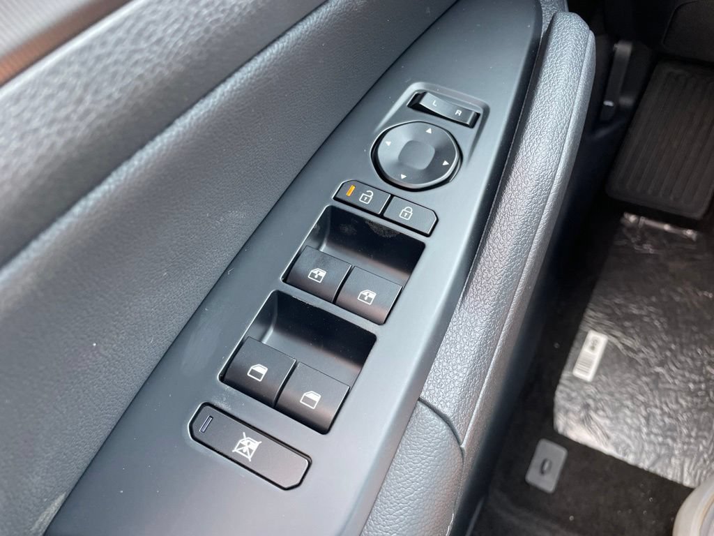 New 2026 Kia Sportage EX AWD/4WD image 22