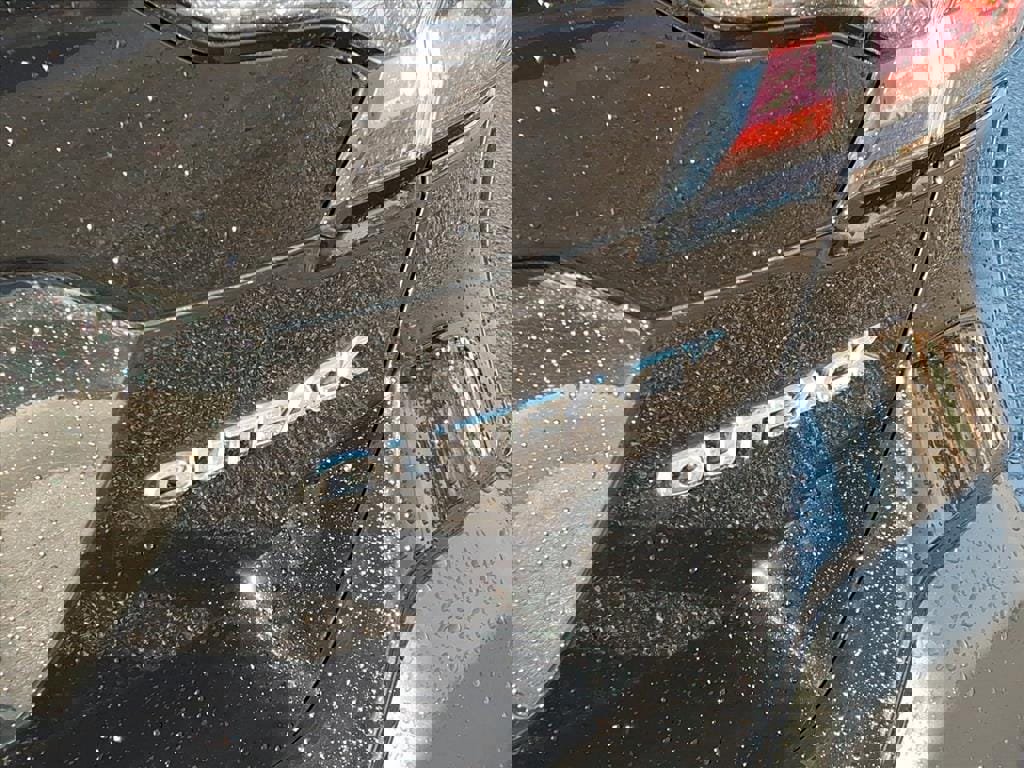 Used 2025 Subaru Outback Premium image 5