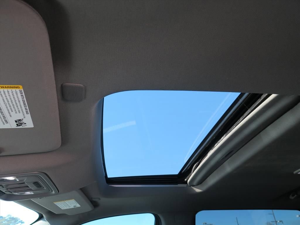 Used 2025 Chevrolet Silverado 3500 LTZ w/ LTZ Plus Package image 10