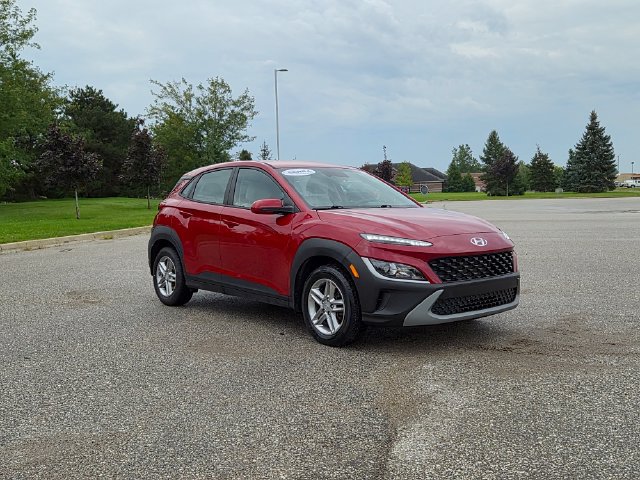 Used 2022 Hyundai Kona SE AWD/4WD image 4
