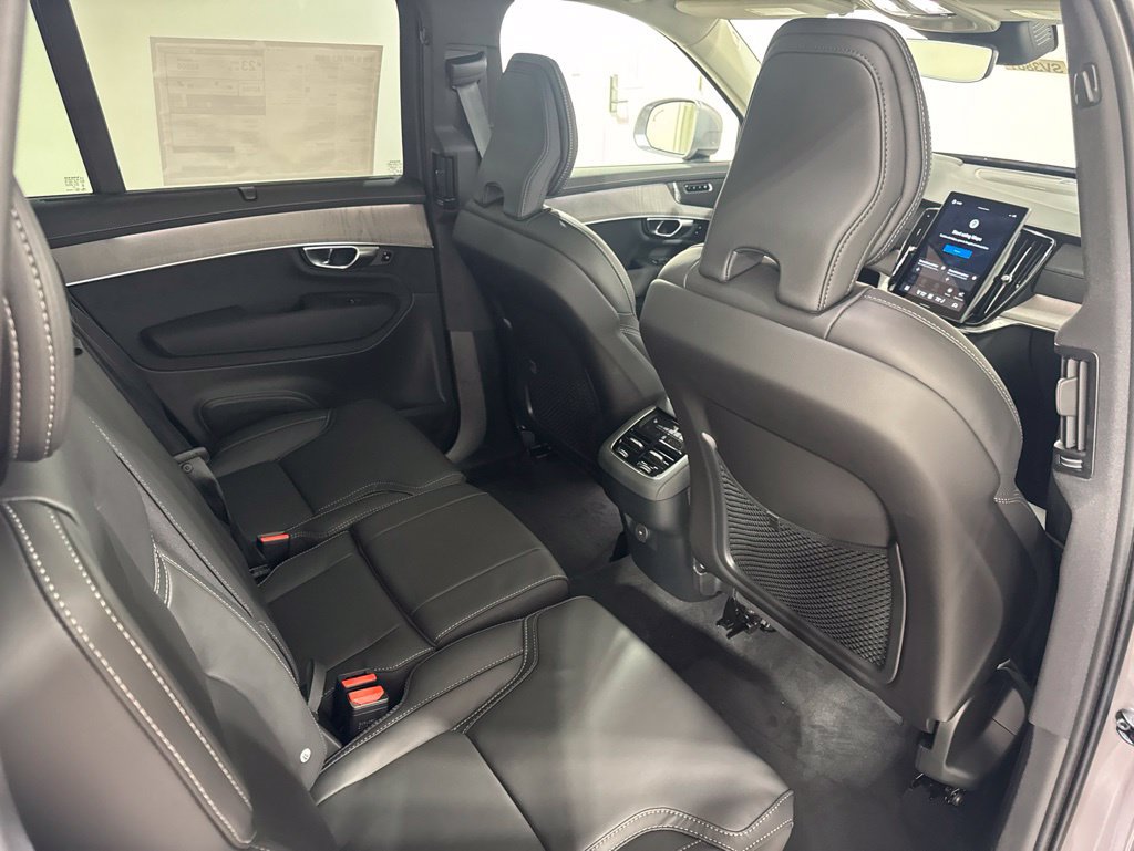 New 2026 Volvo XC90 B6 Ultra w/ Protection Package AWD/4WD image 23
