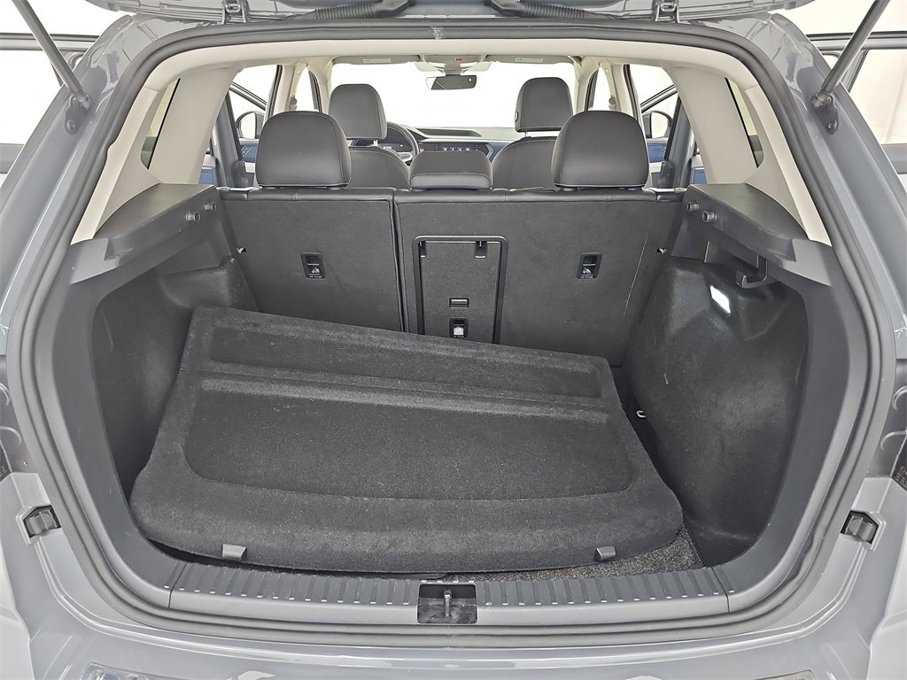 Used 2024 Volkswagen Taos SE image 17