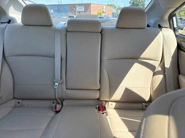 Used 2017 Subaru Legacy 2.5i Limited AWD/4WD image 15