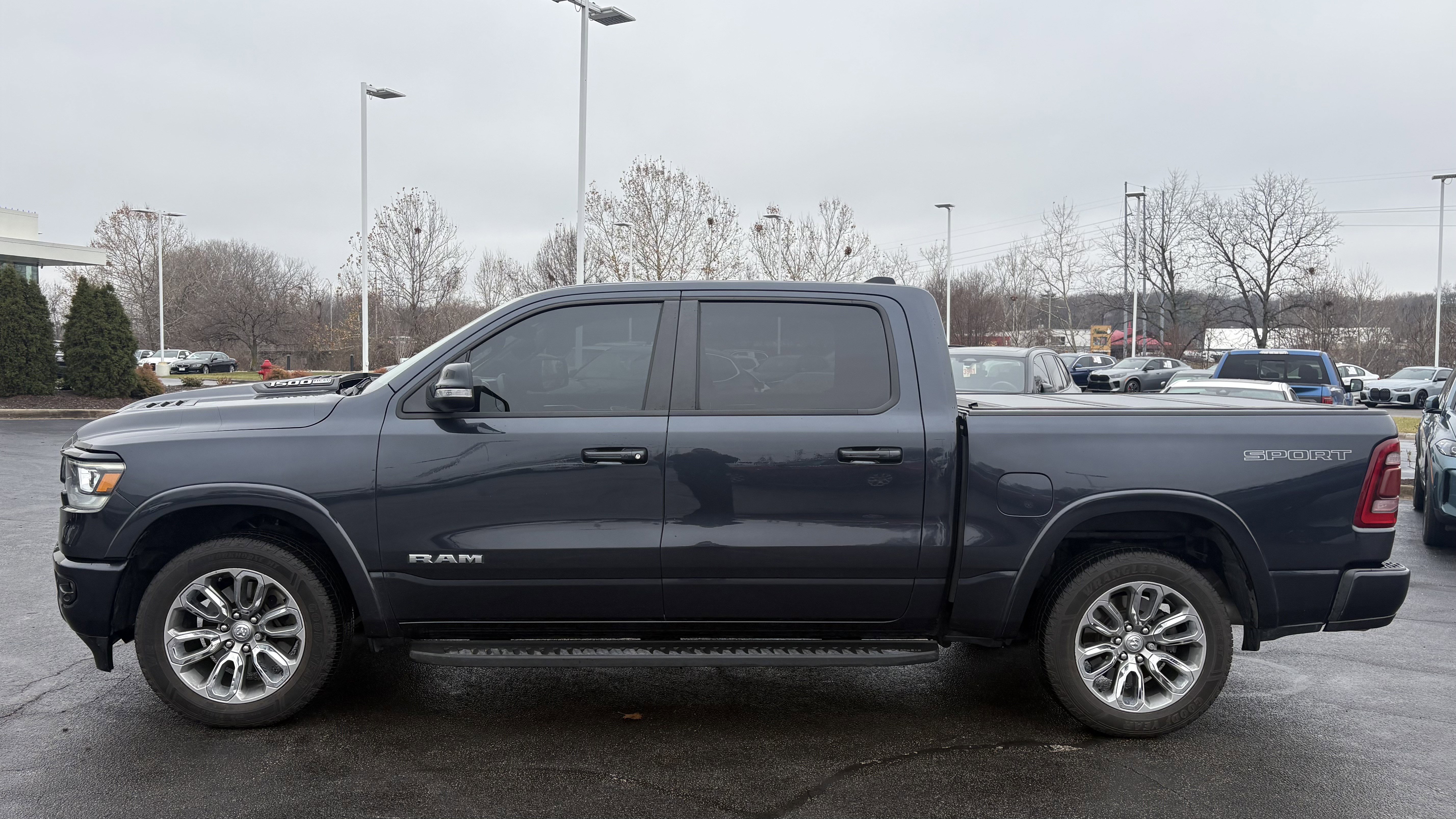 Used 2021 RAM 1500 Laramie w/ Sport Appearance Package image 7