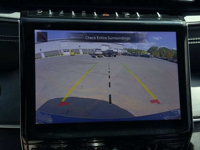 Used 2023 Jeep Grand Cherokee Limited AWD/4WD image 12