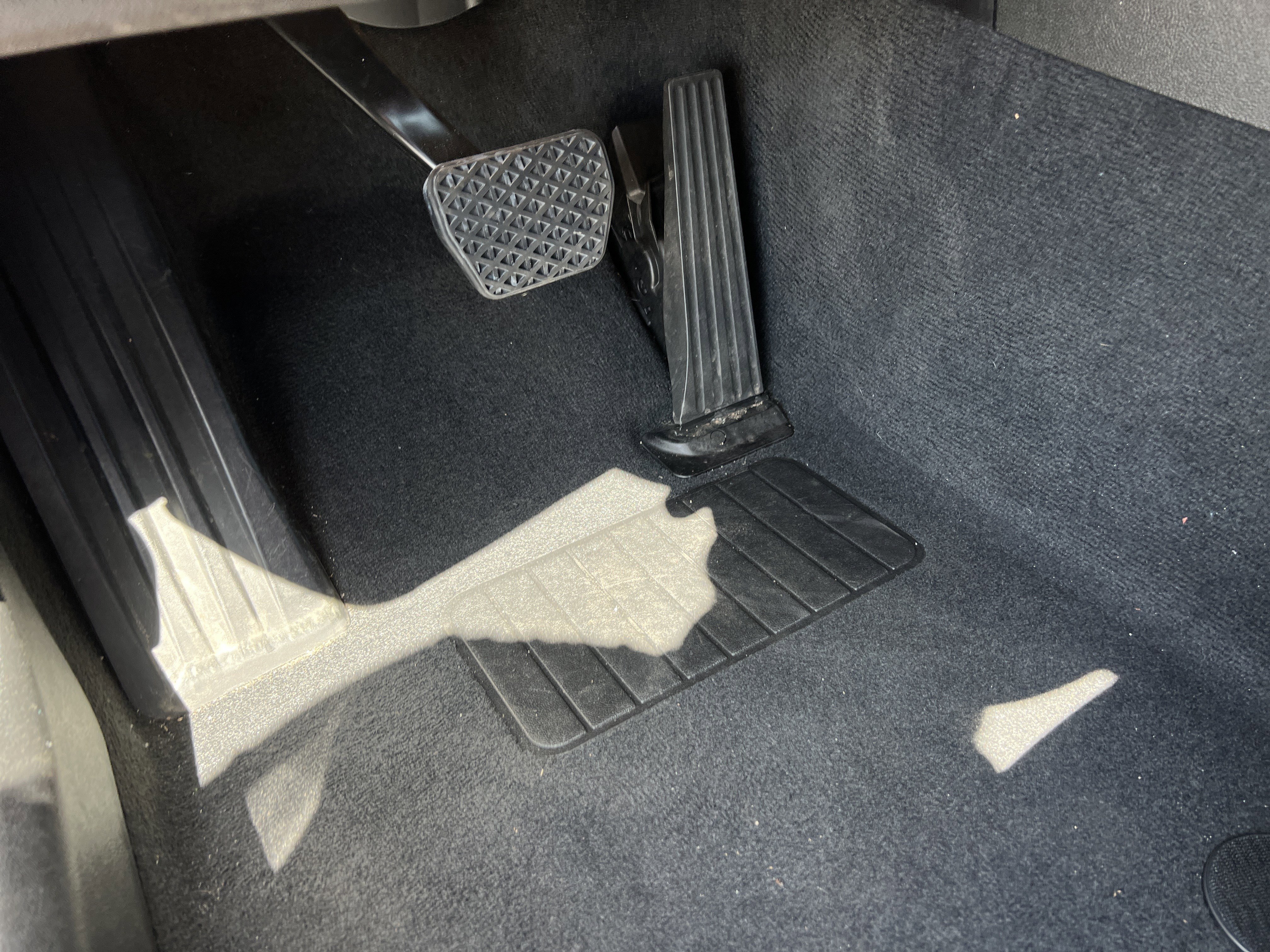 Certified 2025 BMW 330i Sedan RWD image 17