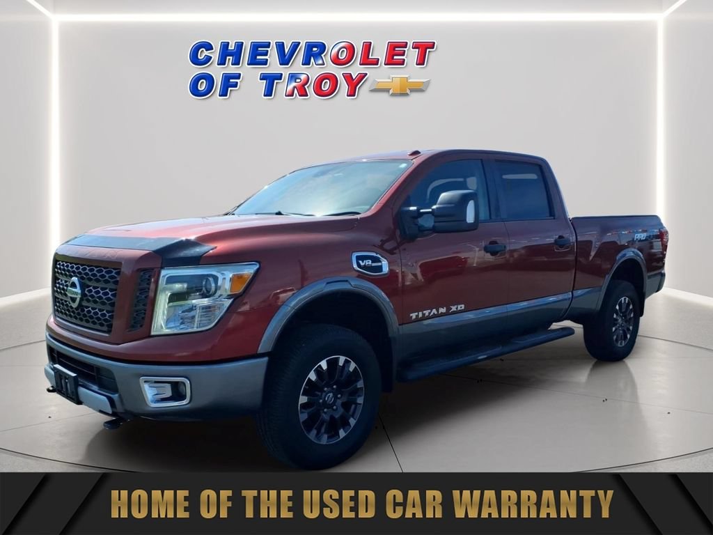 Used 2017 Nissan Titan PRO-4X AWD/4WD image 4