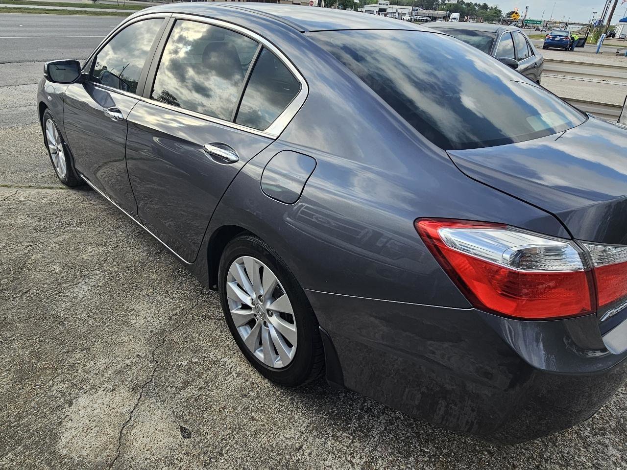 Used 2013 Honda Accord EX image 6