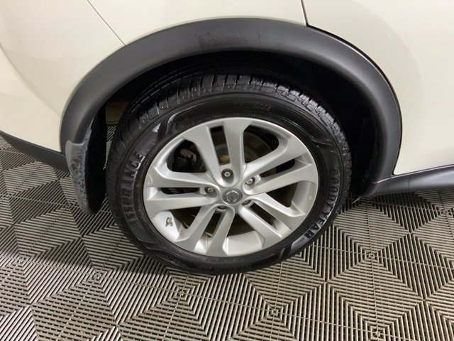 Used 2013 Nissan Juke SL AWD/4WD image 12