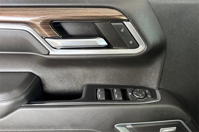 Used 2022 Chevrolet Silverado 1500 RST w/ Convenience Package II image 11