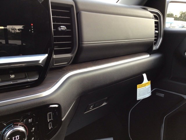 New 2026 GMC Sierra 1500 SLT w/ SLT Premium Plus Package image 21
