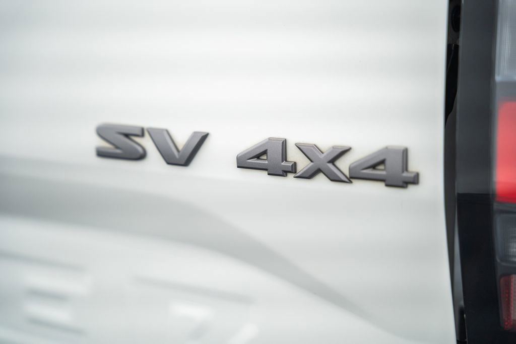 Used 2022 Nissan Frontier SV AWD/4WD image 10