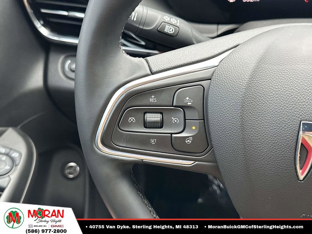 Used 2024 Buick Envista Sport Touring w/ Convenience I Package FWD image 24