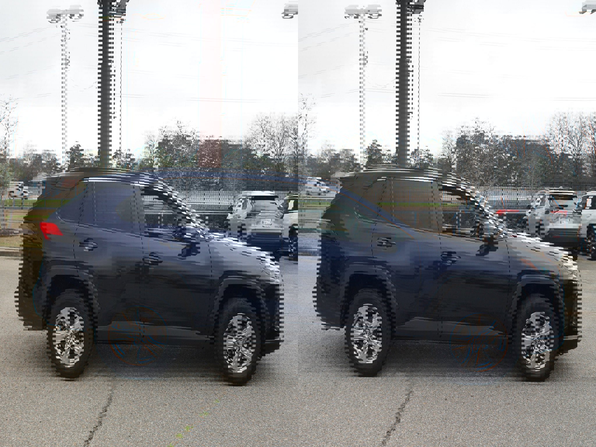 Used 2023 Toyota RAV4 XLE image 19