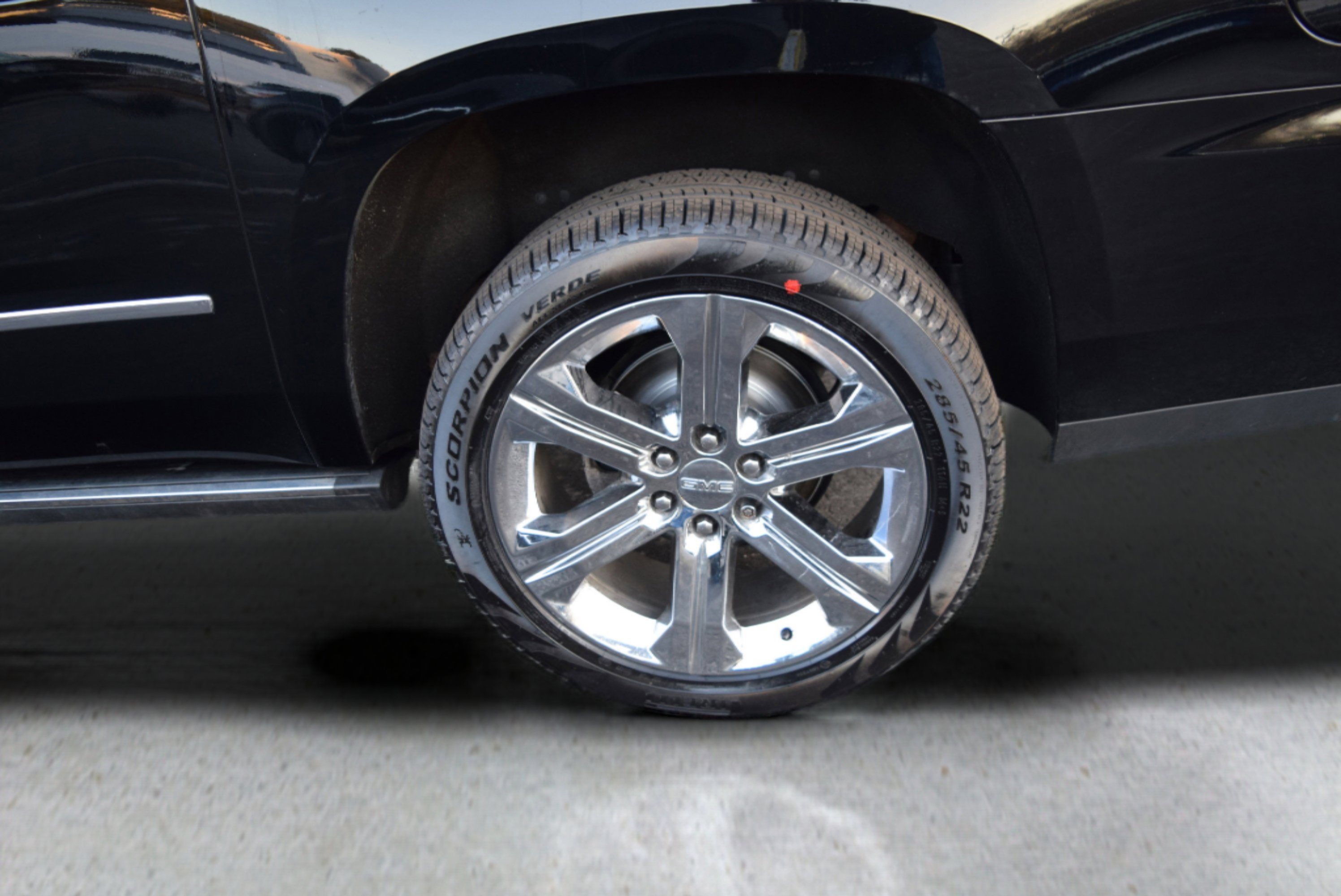 Used 2020 GMC Yukon XL Denali w/ Denali Ultimate Package image 7