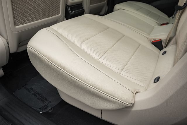 Certified 2024 Mercedes-Benz GLS 450 4MATIC image 38