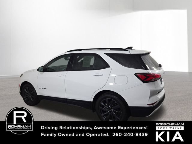 Used 2022 Chevrolet Equinox RS w/ LPO, Floor Liner Package image 10