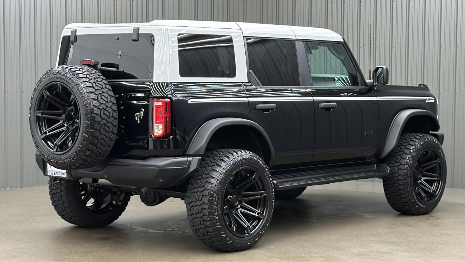Used 2026 Ford Bronco Heritage Edition AWD/4WD image 5
