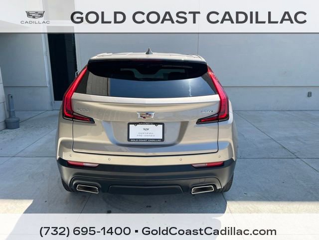Certified 2023 Cadillac XT4 Luxury w/ Cold Weather Package FWD image 3