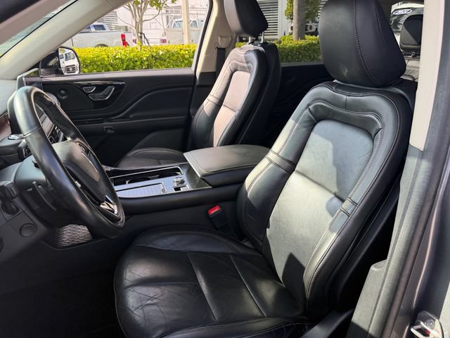 Used 2022 Lincoln Aviator Reserve RWD image 11