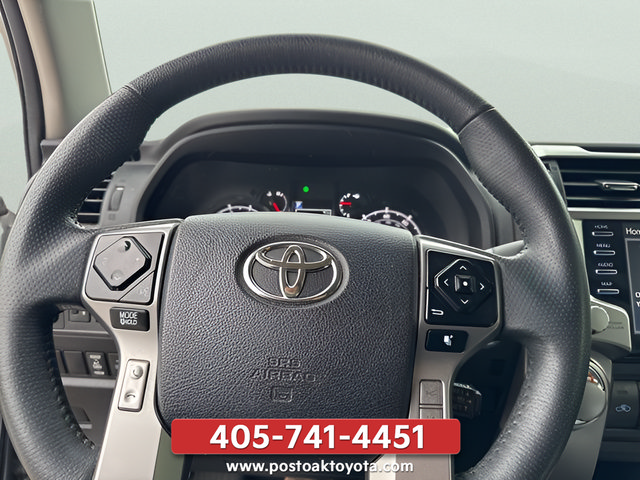 Used 2022 Toyota 4Runner SR5 AWD/4WD image 11