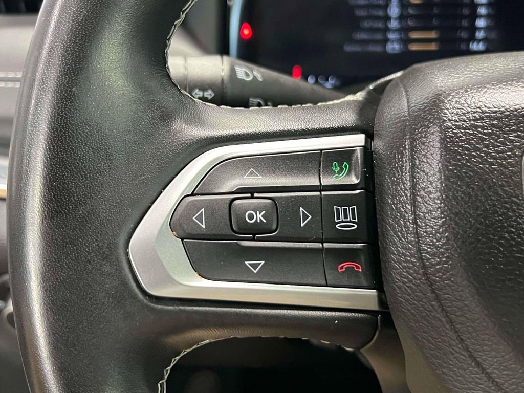 Used 2022 Jeep Compass High Altitude AWD/4WD image 24