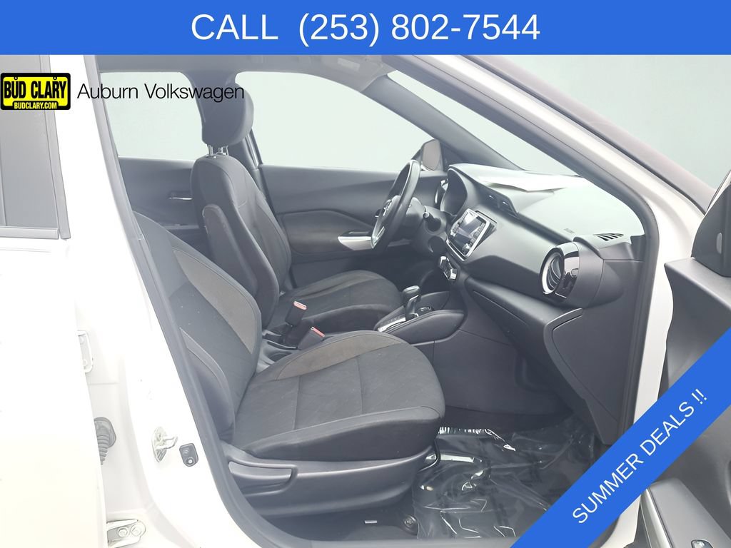 Used 2019 Nissan Kicks SV w/ Exterior Package FWD image 18