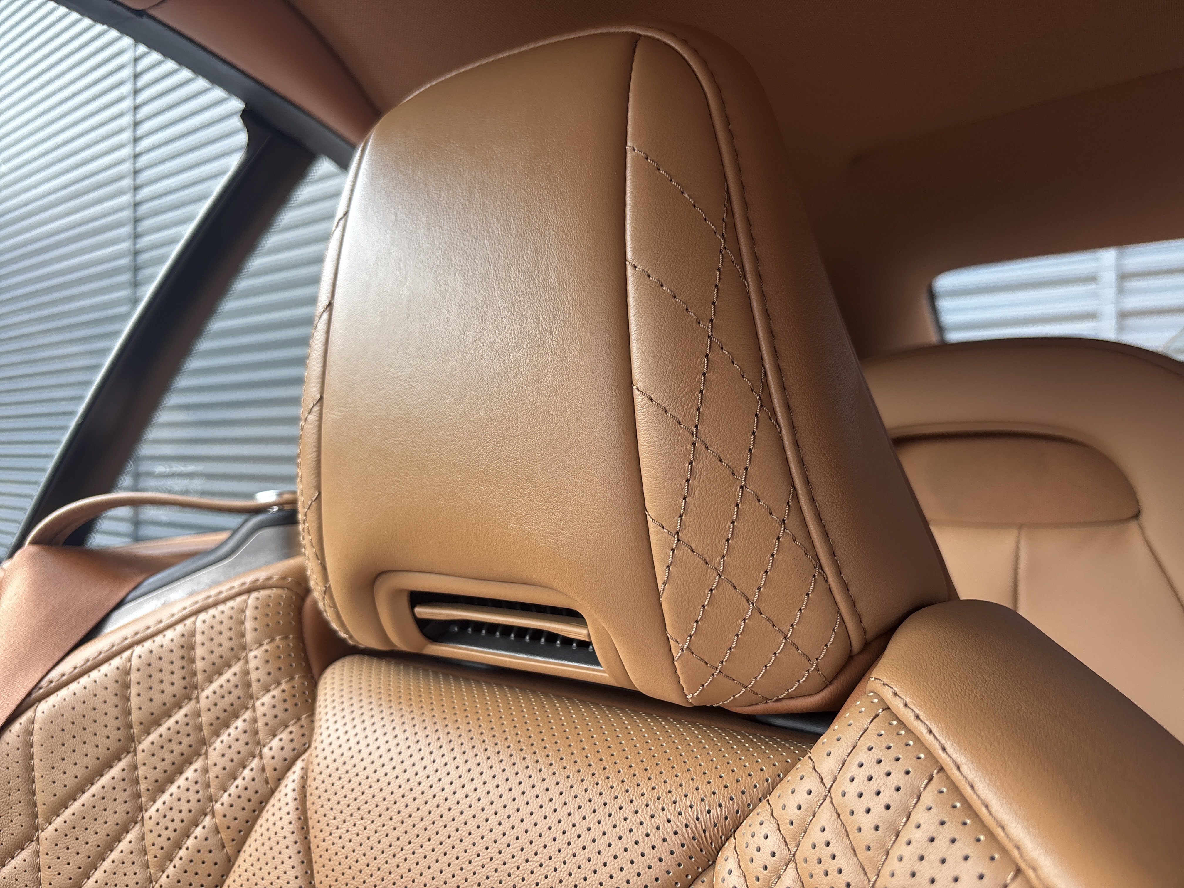 Used 2024 Lexus LC 500 Convertible w/ Bespoke Build Package RWD image 31