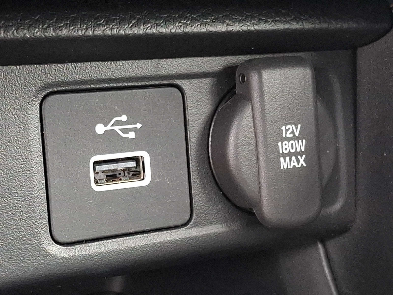 Used 2024 Acura Integra FWD image 25