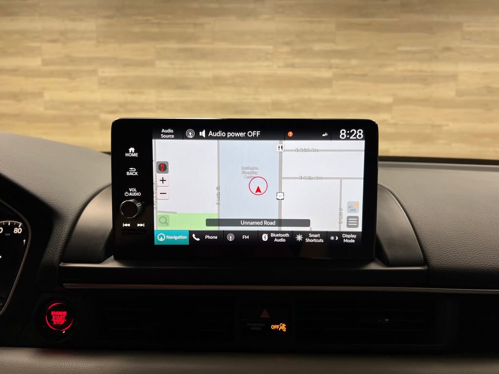 Used 2025 Honda Pilot Touring image 13