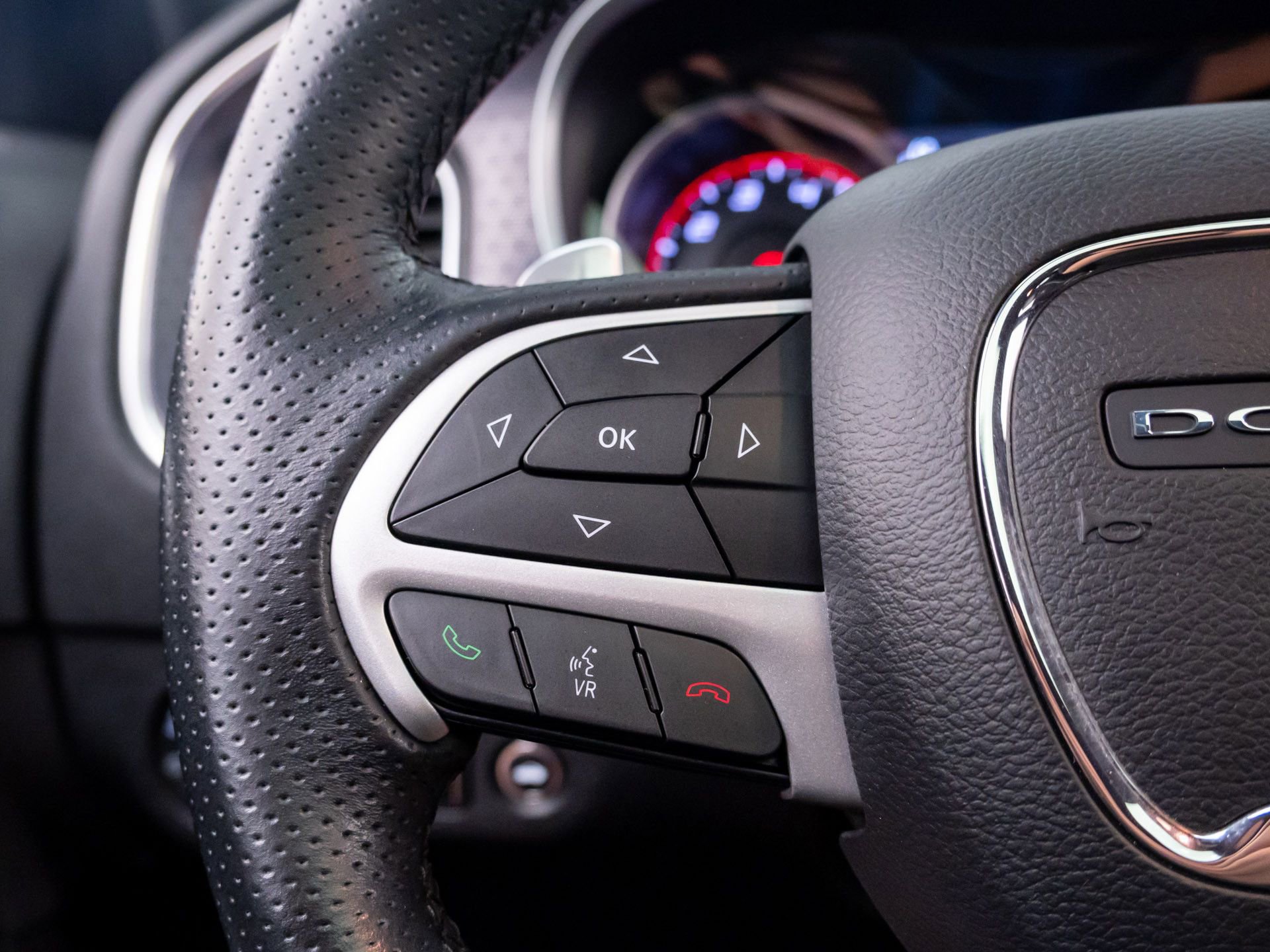 Used 2016 Dodge Charger R/T Scat Pack w/ Technology Group image 31