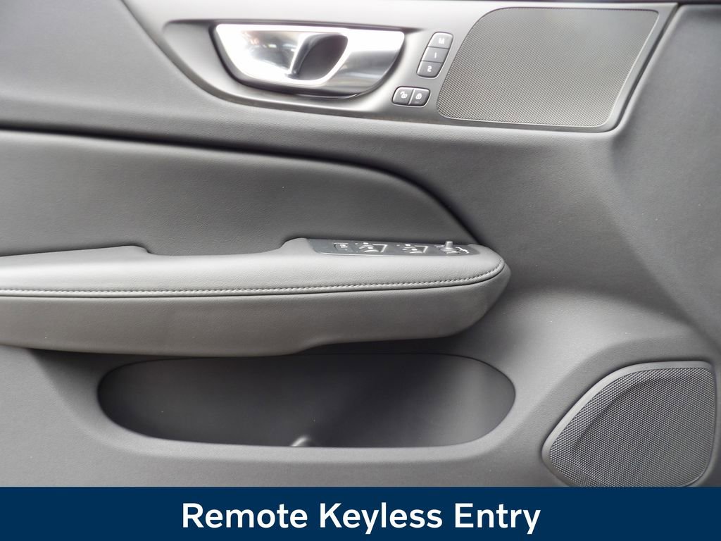 New 2026 Volvo V60 B5 Cross Country Plus w/ Protection Package Premier image 9