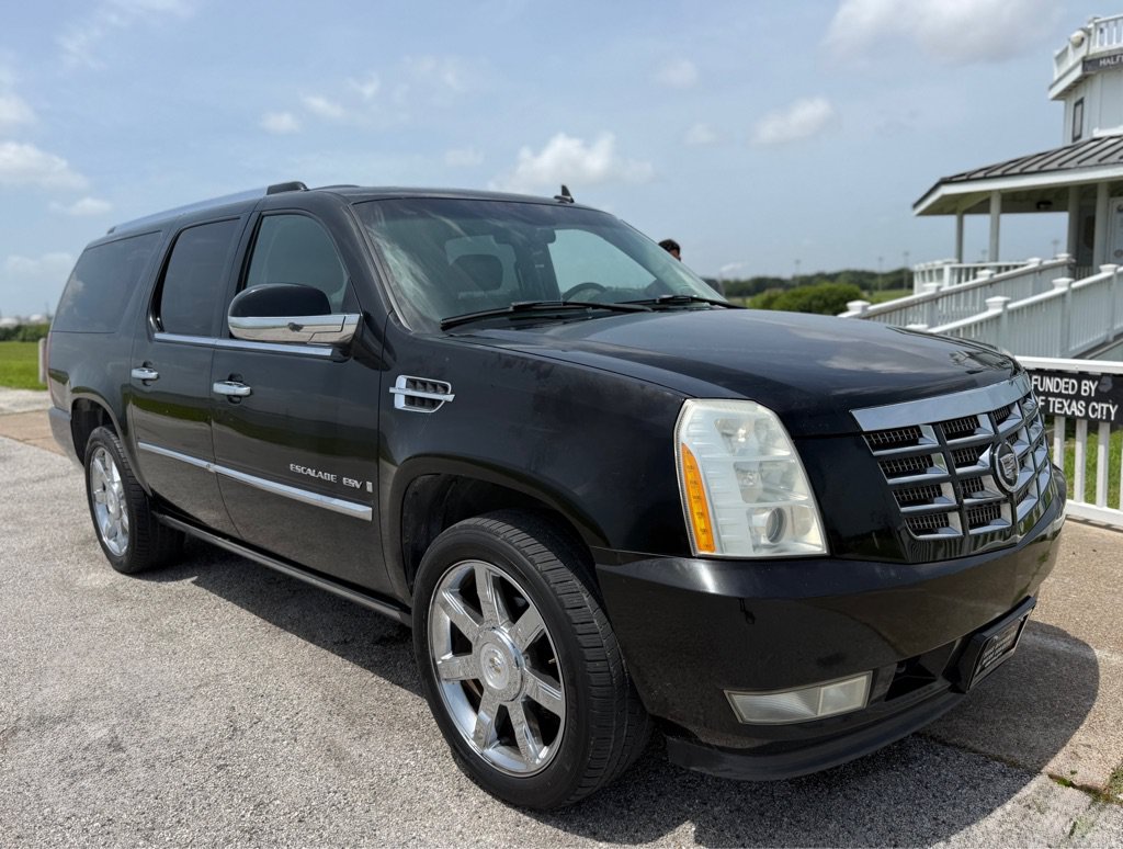 Used 2007 Cadillac Escalade ESV AWD w/ Information Package image 3