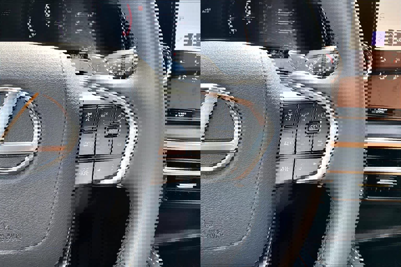 Used 2025 Lexus RX 350 FWD w/ Technology Package image 23