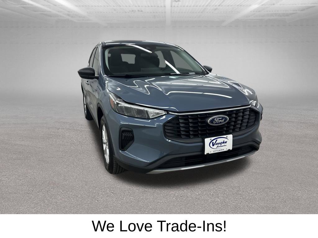 Used 2024 Ford Escape Active w/ Tech Pack #1 AWD/4WD image 3