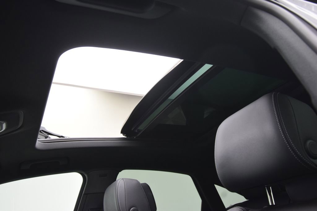 Used 2022 Audi SQ5 Premium image 18