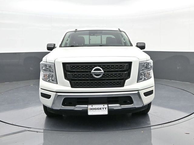Used 2022 Nissan Titan SV image 26