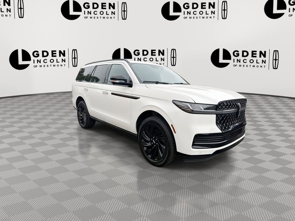 Certified 2026 Lincoln Navigator Reserve w/ Jet Appearance Package AWD/4WD image 2
