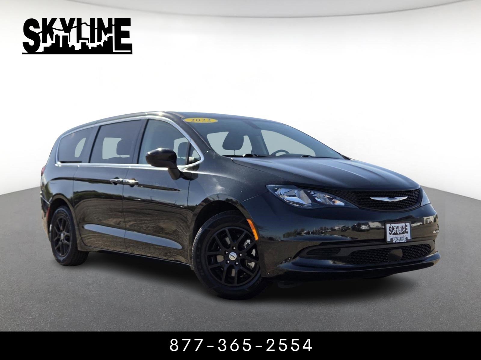 Used 2022 Chrysler Voyager LX