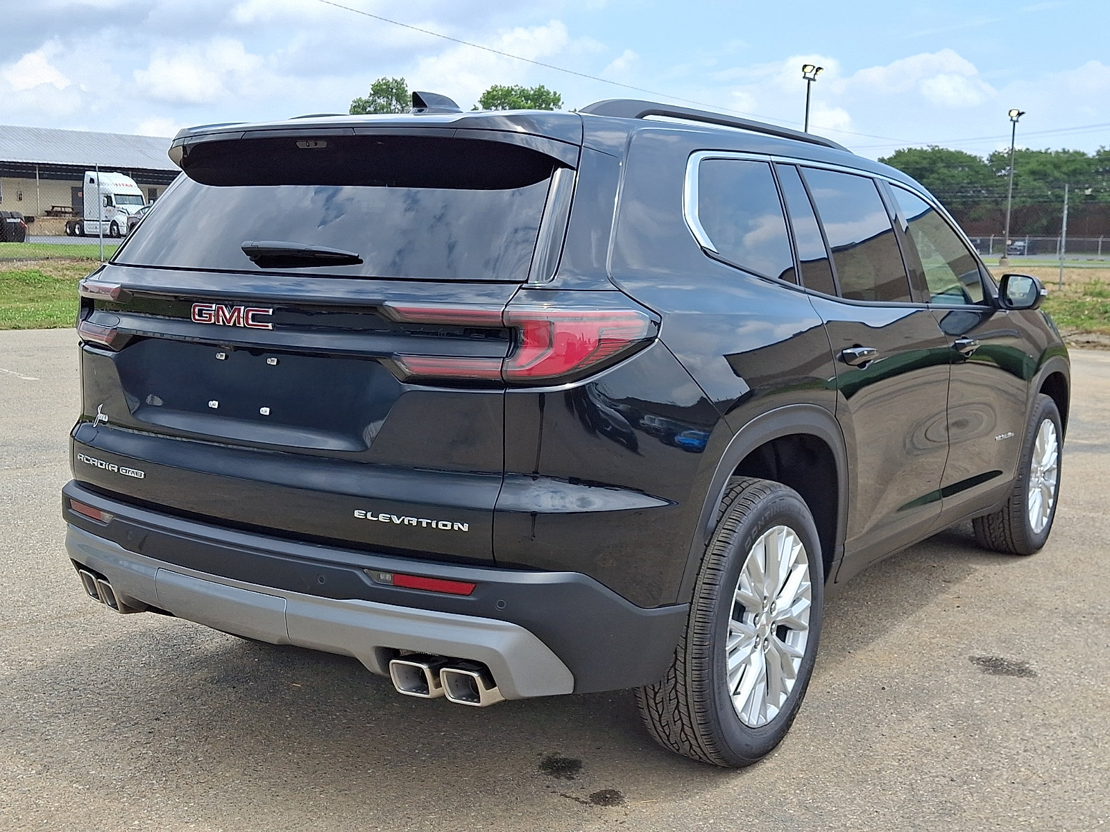 New 2026 GMC Acadia Elevation w/ Elevation Premium Package AWD/4WD image 4
