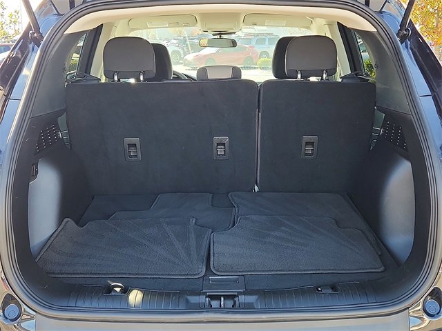 Used 2021 Ford Escape SE image 26