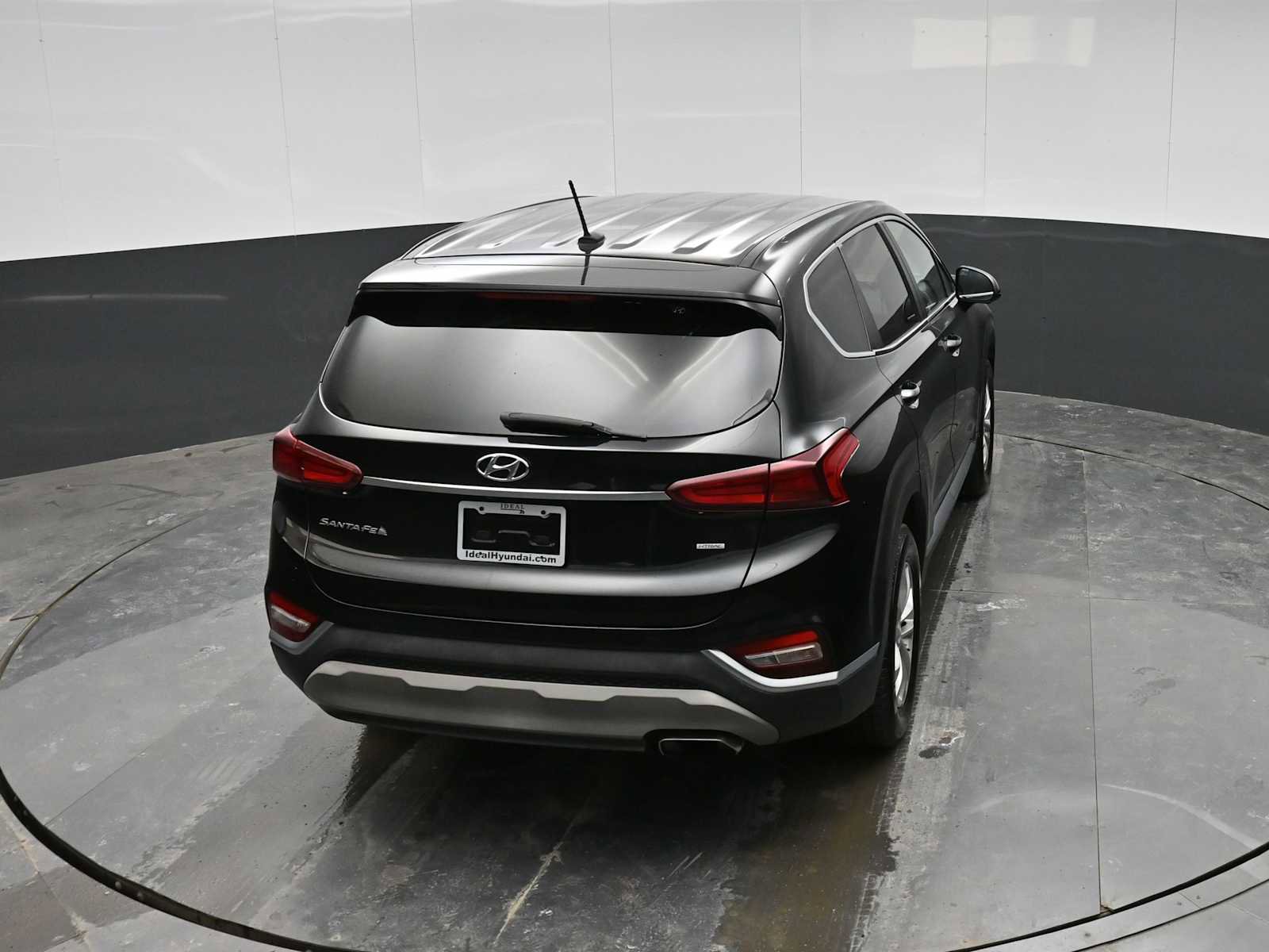 Used 2020 Hyundai Santa Fe SE image 29