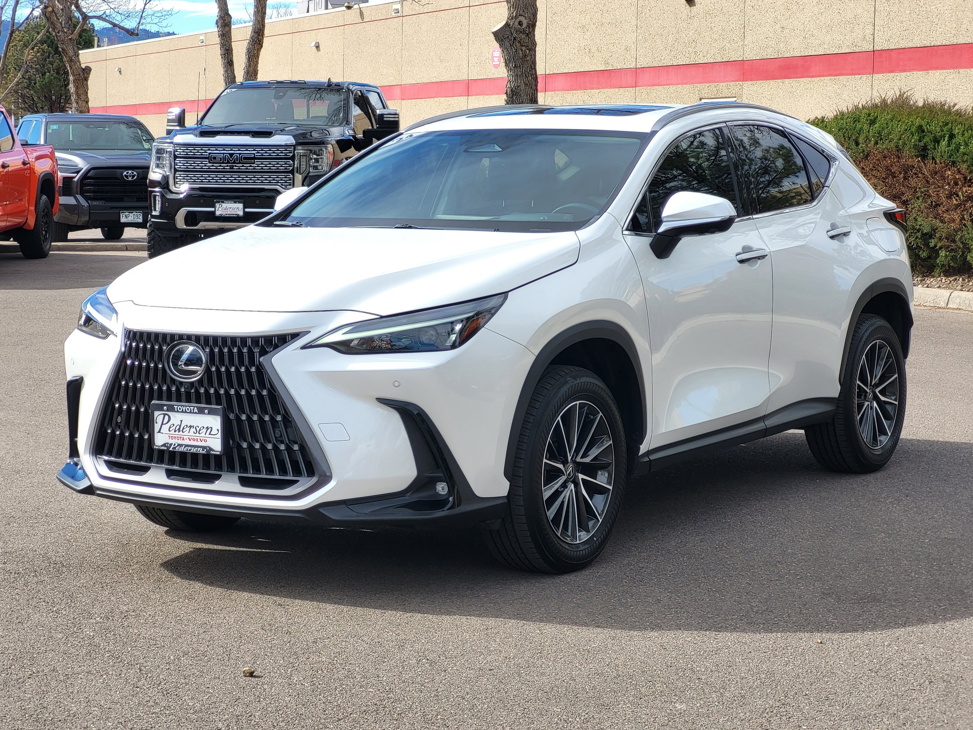 Used 2024 Lexus NX 350h AWD w/ Vision Package image 4