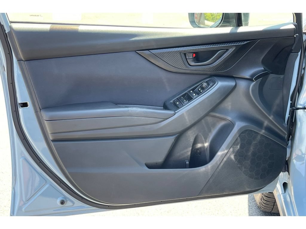 Used 2019 Subaru Crosstrek 2.0i Premium w/ Eyesight System AWD/4WD image 12