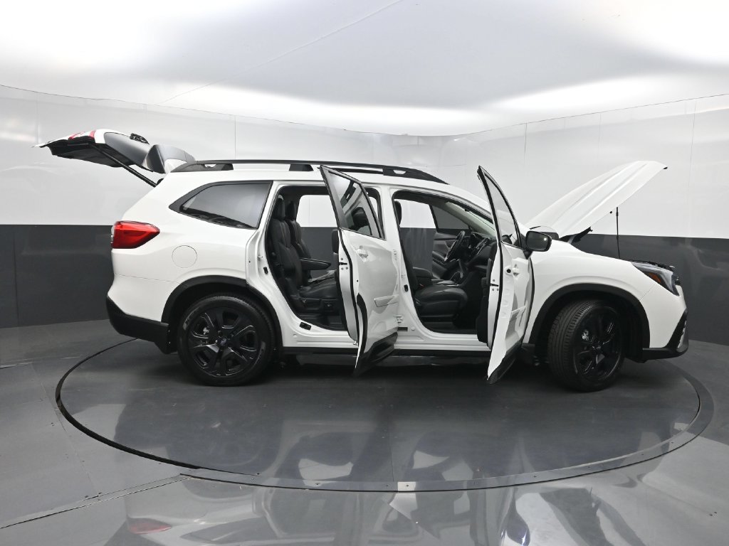 Used 2023 Subaru Ascent Onyx Edition AWD/4WD image 33