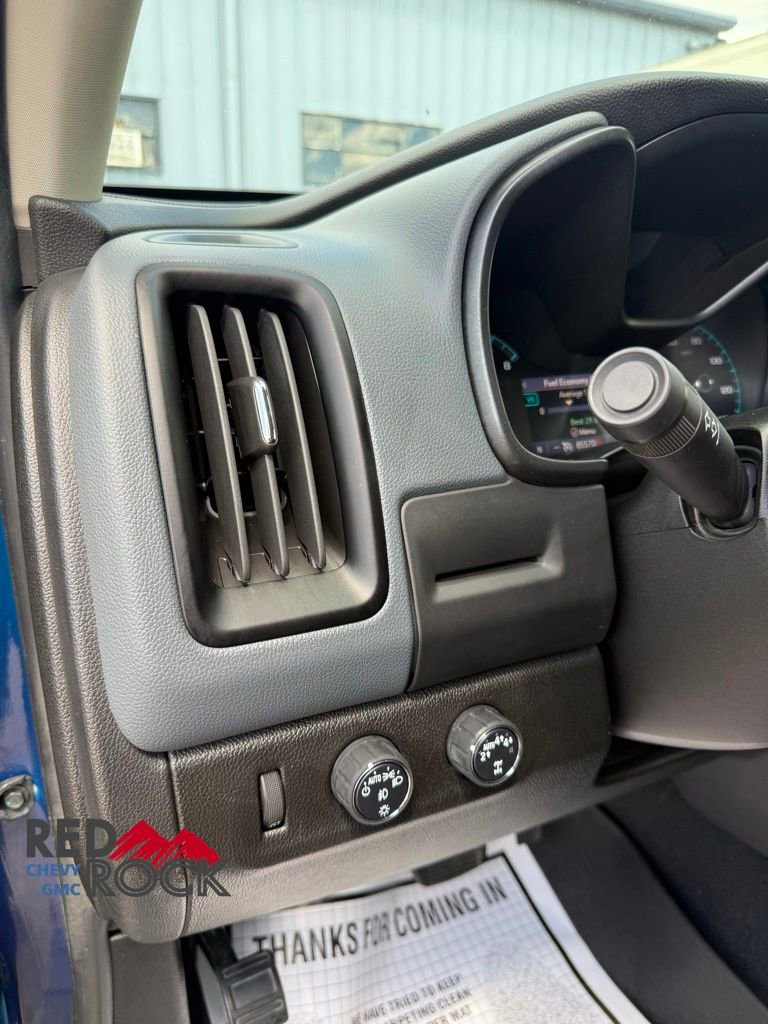 Used 2019 Chevrolet Colorado Z71 AWD/4WD image 13