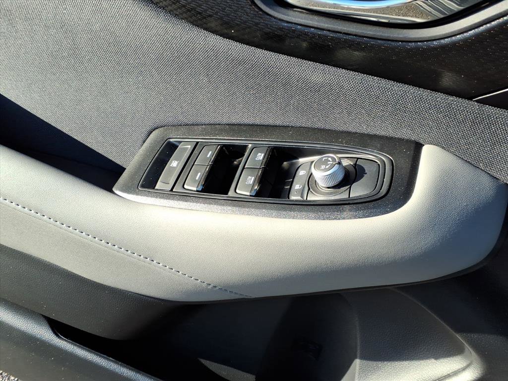 Used 2025 Subaru Outback Premium image 26