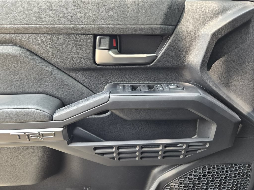 New 2026 Toyota Tacoma TRD Off-Road AWD/4WD image 15