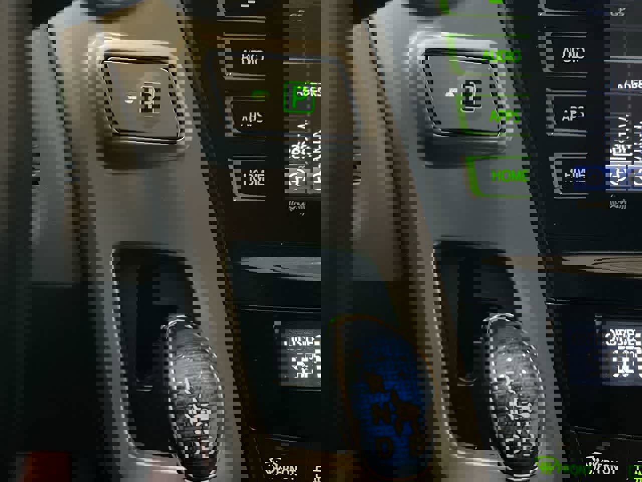 Used 2017 Toyota Prius V Four image 20